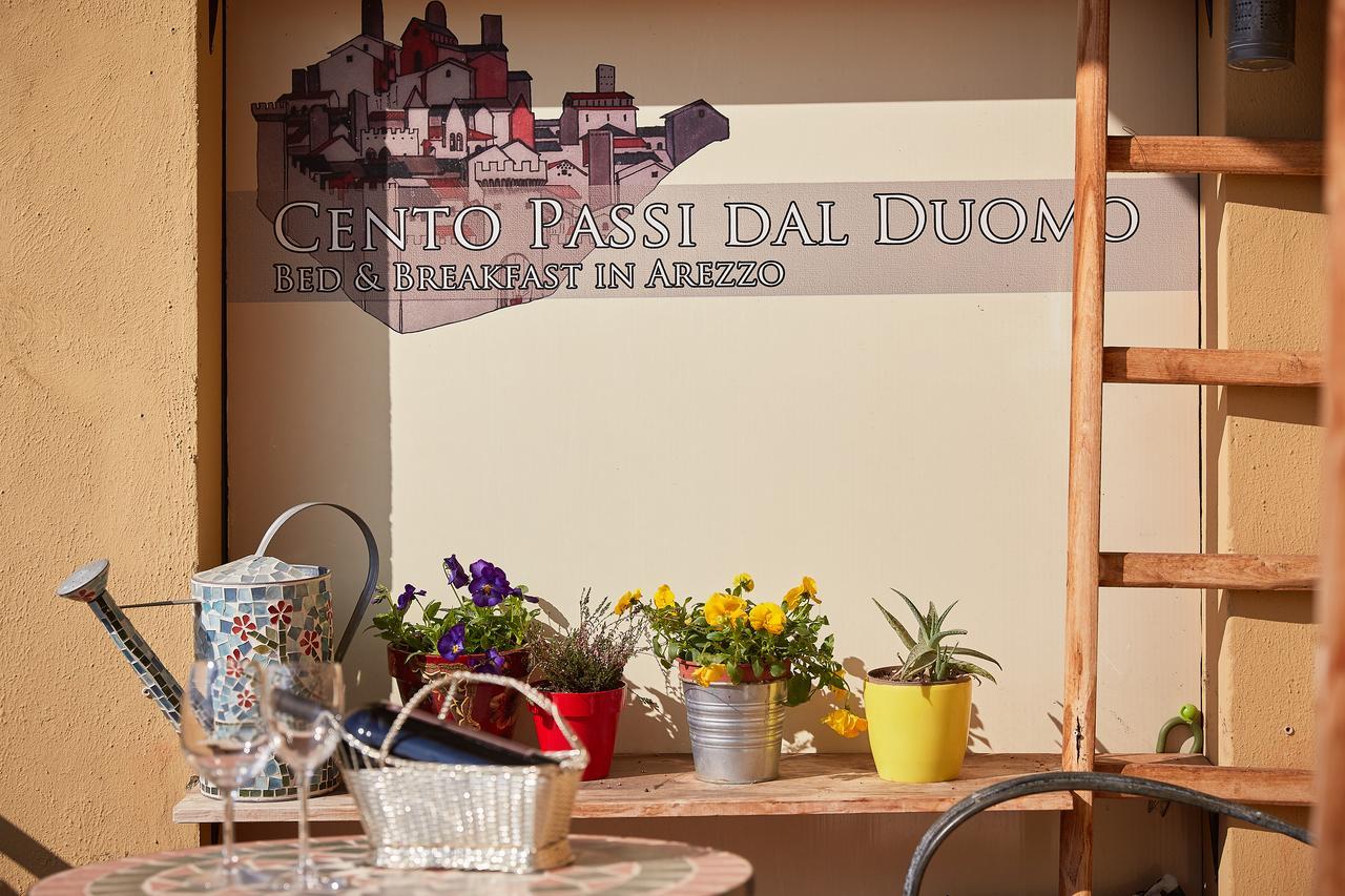 Cento Passi Dal Duomo B&B 阿雷佐 外观 照片