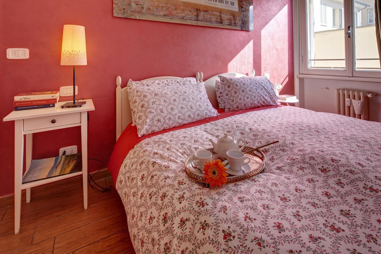 Cento Passi Dal Duomo B&B 阿雷佐 外观 照片