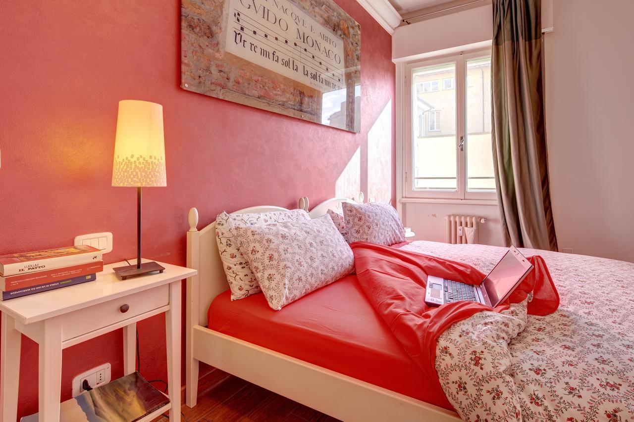 Cento Passi Dal Duomo B&B 阿雷佐 外观 照片